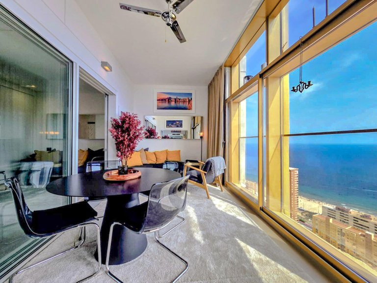 Apartment for Sale in Benidorm Benidorm, Alicante 2