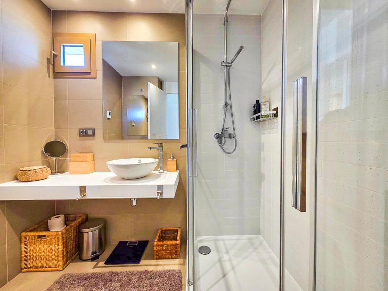 Apartment for Sale in Benidorm Benidorm, Alicante 26
