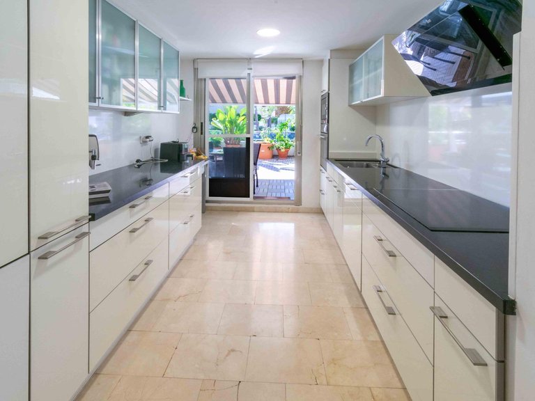 Apartment for Sale in Albir Alfaz Del Pi, Alicante 14