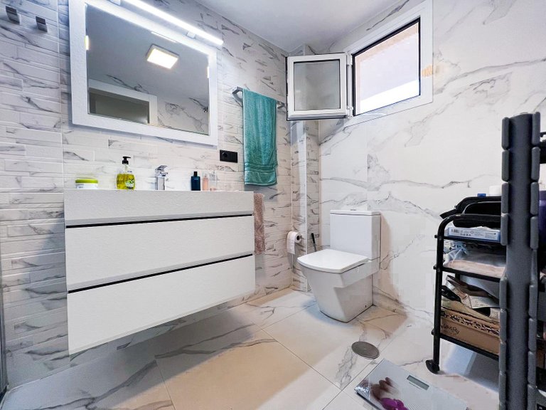 Apartment for Sale in Albir Alfaz Del Pi, Alicante 26