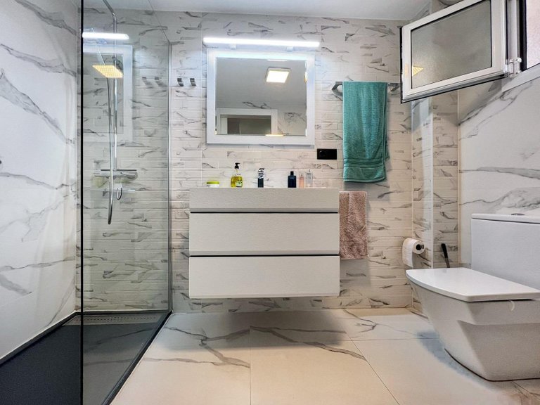 Apartment for Sale in Albir Alfaz Del Pi, Alicante 27