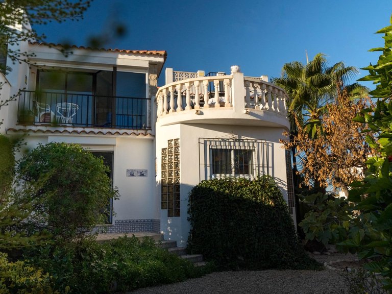 Town House for Sale in Albir Alfaz Del Pi, Alicante 3