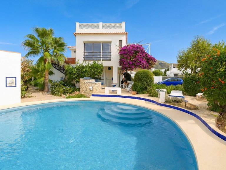 Town House for Sale in Albir Alfaz Del Pi, Alicante 45