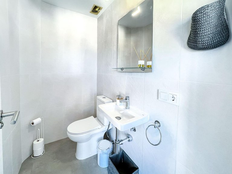 Town House for Sale in Albir Alfaz Del Pi, Alicante 23