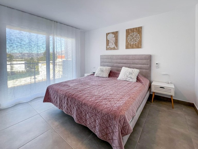 Town House for Sale in Albir Alfaz Del Pi, Alicante 32