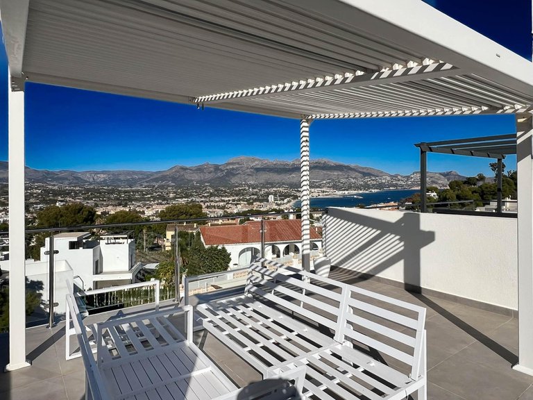 Town House for Sale in Albir Alfaz Del Pi, Alicante 37