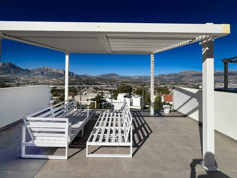 Town House for Sale in Albir Alfaz Del Pi, Alicante 38