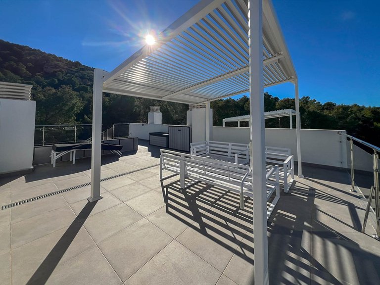 Town House for Sale in Albir Alfaz Del Pi, Alicante 44