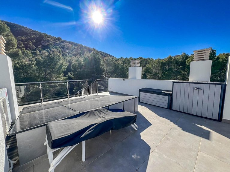 Town House for Sale in Albir Alfaz Del Pi, Alicante 46