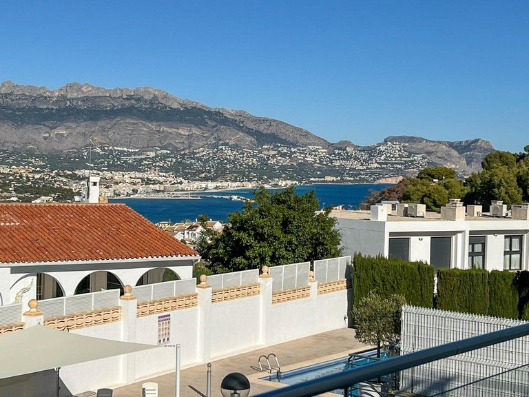 Town House for Sale in Albir Alfaz Del Pi, Alicante 8