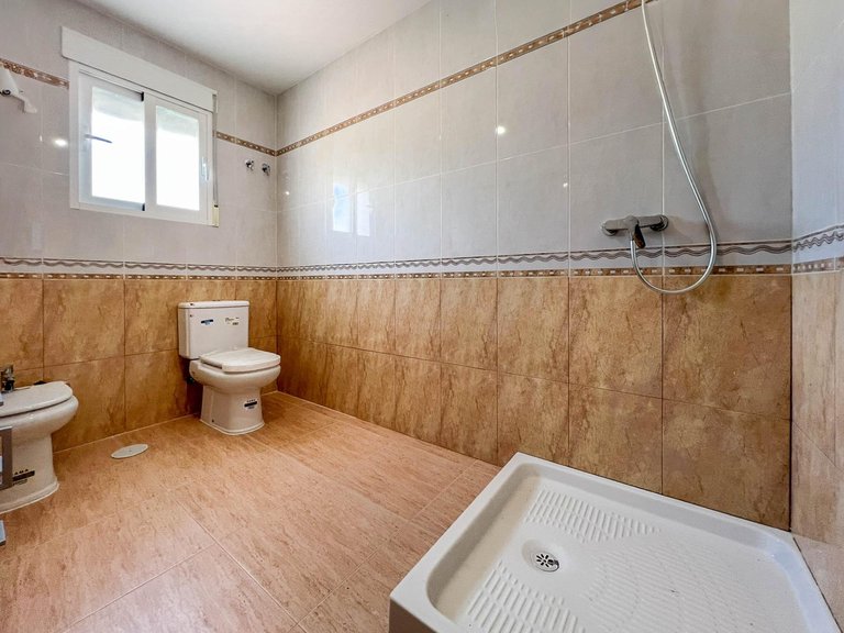 Villa for Sale in Alfaz del Pi Alfaz Del Pi, Alicante 17