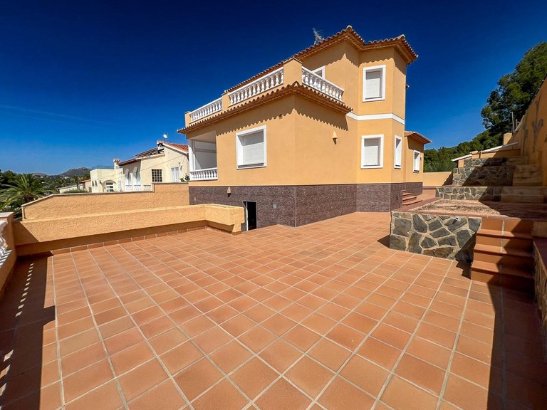Villa for Sale in Alfaz del Pi Alfaz Del Pi, Alicante 47
