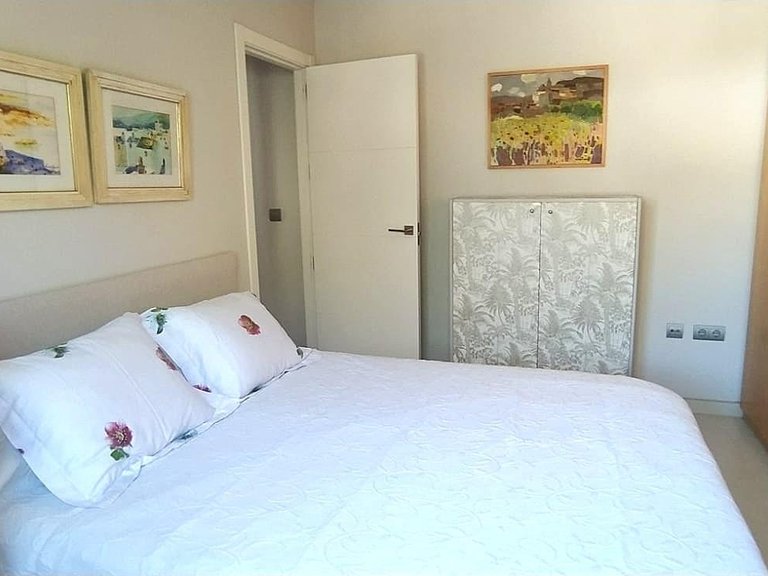 Villa for Sale in Albir Alfaz Del Pi, Alicante 13