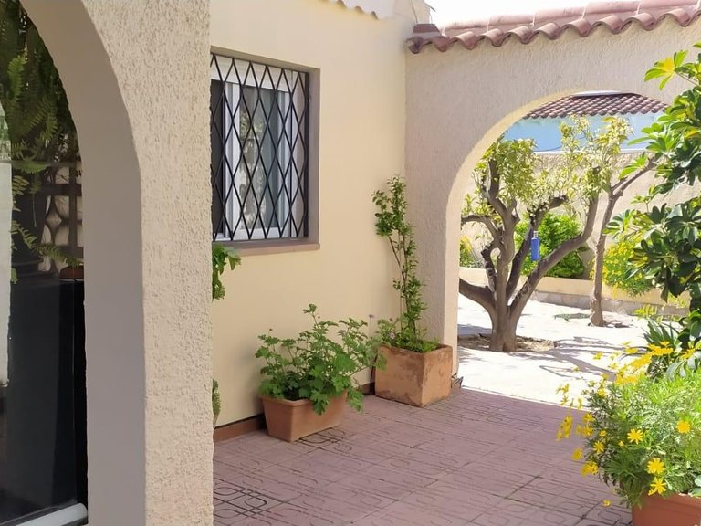 Villa for Sale in Albir Alfaz Del Pi, Alicante 20