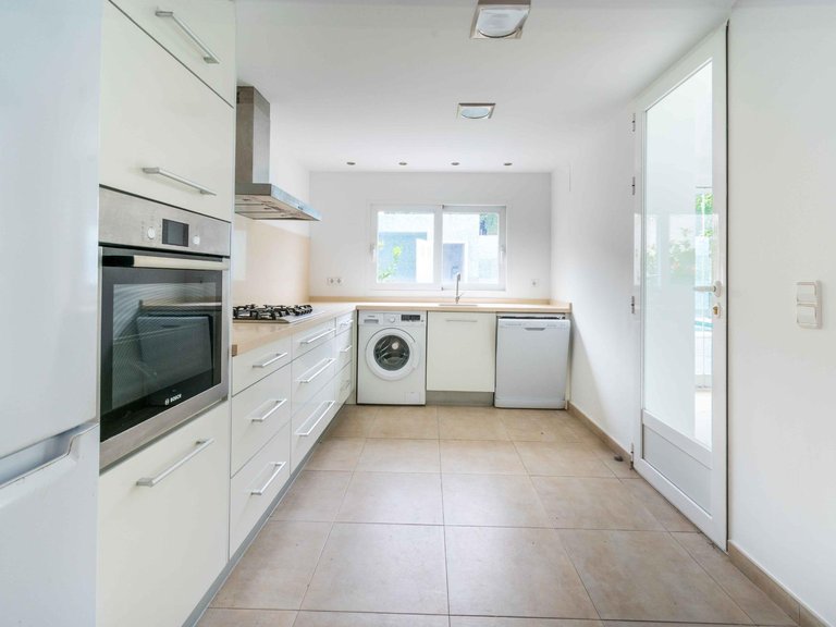 Town House for Sale in Albir Alfaz Del Pi, Alicante 12