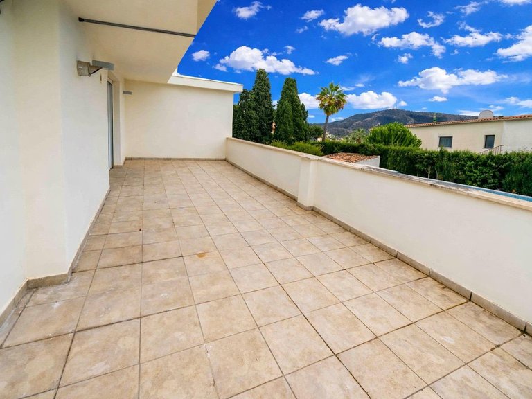 Town House for Sale in Albir Alfaz Del Pi, Alicante 37