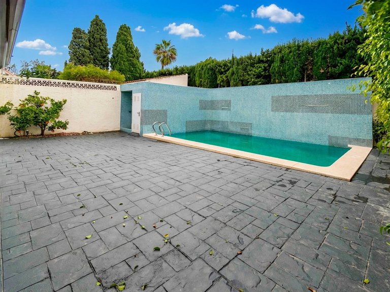 Town House for Sale in Albir Alfaz Del Pi, Alicante 4