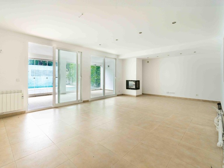 Town House for Sale in Albir Alfaz Del Pi, Alicante 9