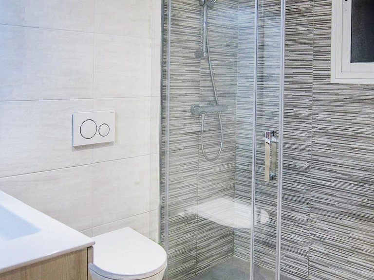 Town House for Sale in Albir Alfaz Del Pi, Alicante 28