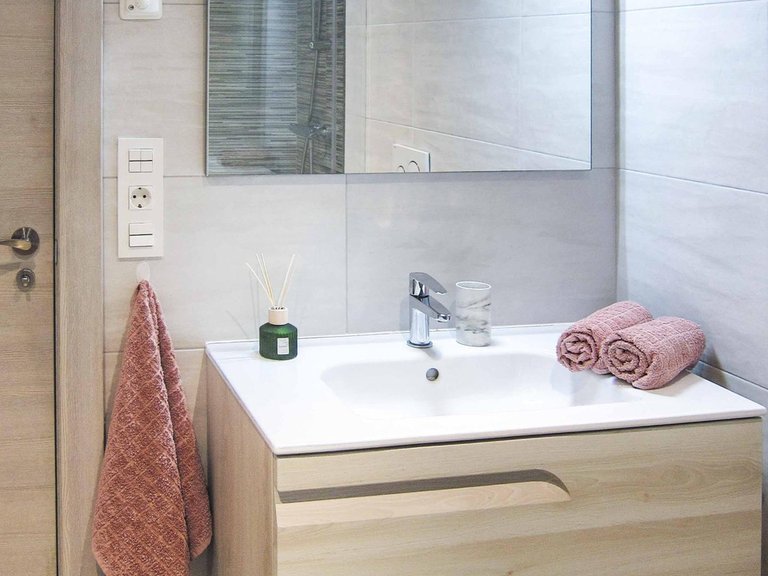 Town House for Sale in Albir Alfaz Del Pi, Alicante 29