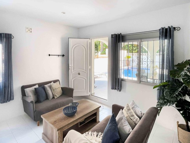 Town House for Sale in Albir Alfaz Del Pi, Alicante 39