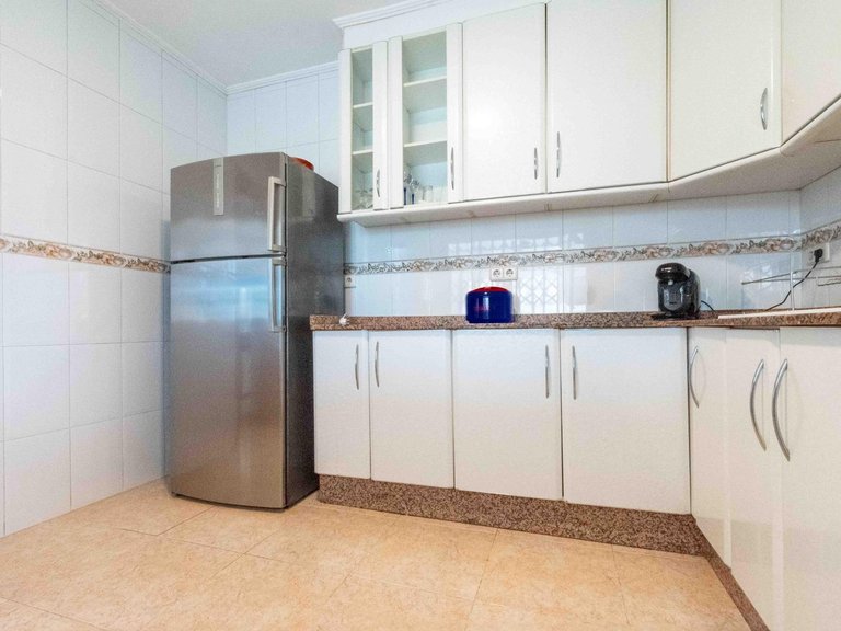 Villa for Sale in Albir Alfaz Del Pi, Alicante 12