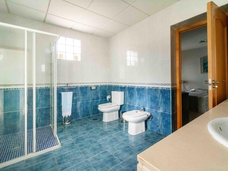 Villa for Sale in Albir Alfaz Del Pi, Alicante 17