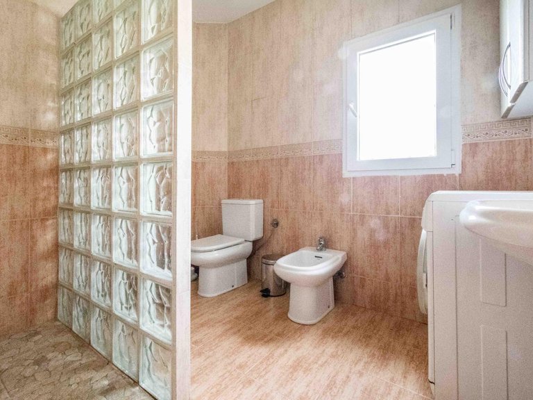 Villa for Sale in Albir Alfaz Del Pi, Alicante 21