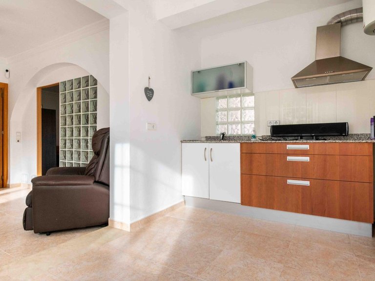 Villa for Sale in Albir Alfaz Del Pi, Alicante 23