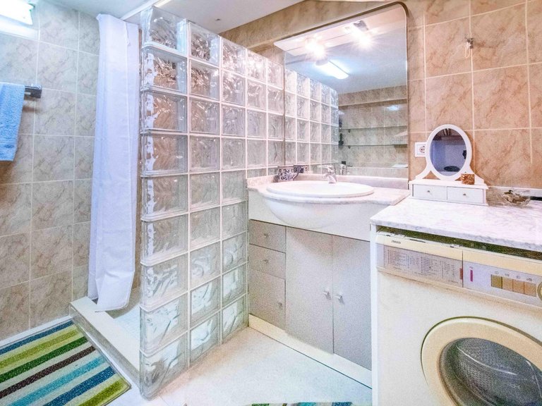 Town House for Sale in Alfas del pi Alfaz Del Pi, Alicante 28