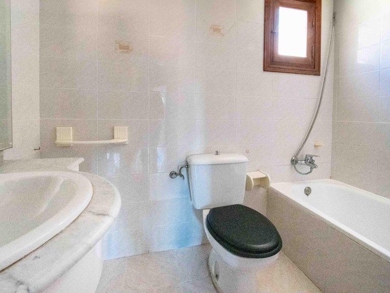 Town House for Sale in Albir Alfaz Del Pi, Alicante 16