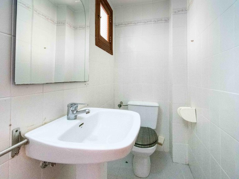 Town House for Sale in Albir Alfaz Del Pi, Alicante 17