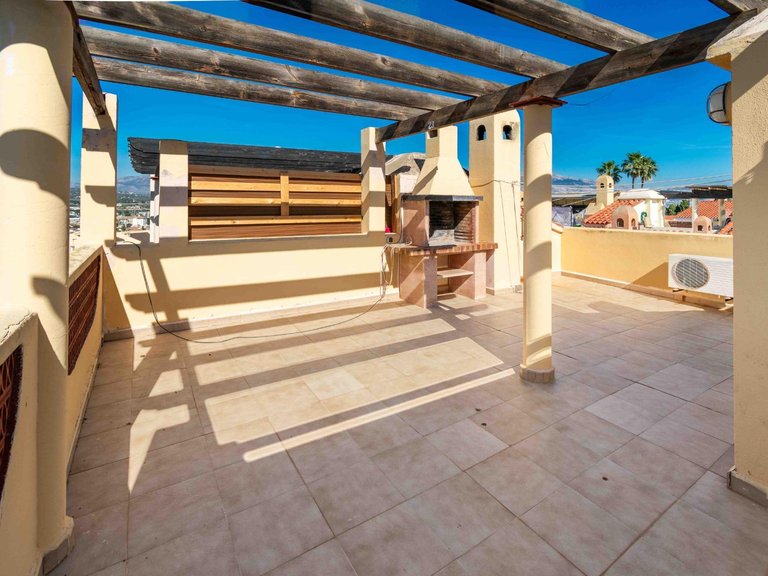 Town House for Sale in Albir Alfaz Del Pi, Alicante 18