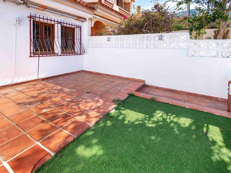 Town House for Sale in Albir Alfaz Del Pi, Alicante 3