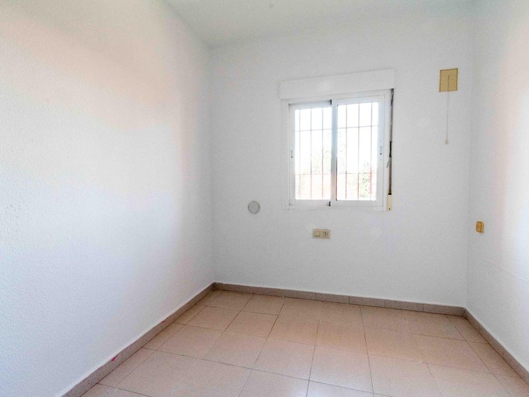 Town House for Sale in Albir Alfaz Del Pi, Alicante 9