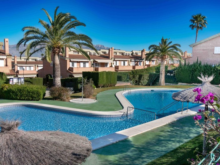Town House for Sale in Albir Alfaz Del Pi, Alicante 26