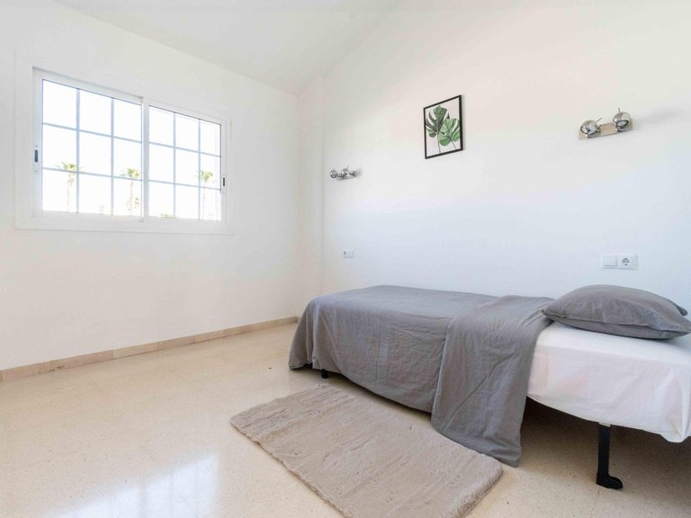Town House for Sale in Albir Alfaz Del Pi, Alicante 13