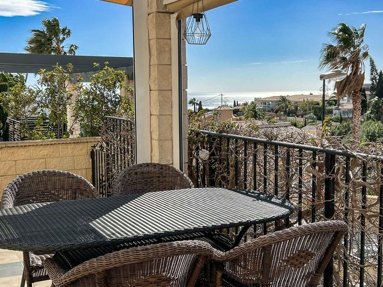 Villa for Sale in La nucia La Nucía, Alicante 2
