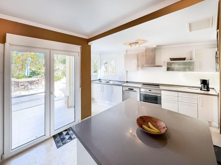 Villa for Sale in La nucia La Nucía, Alicante 22