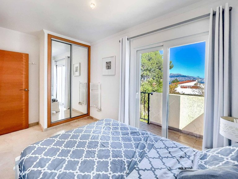 Villa for Sale in La nucia La Nucía, Alicante 40
