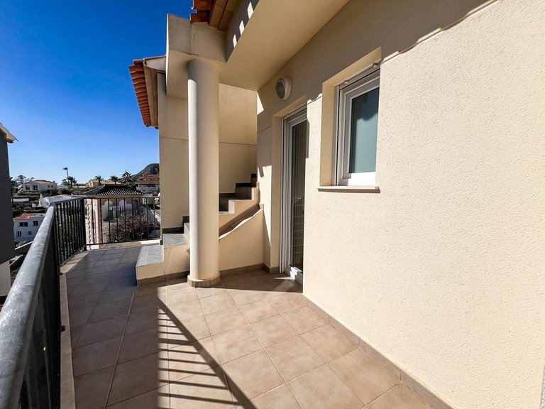 Villa for Sale in La nucia La Nucía, Alicante 45