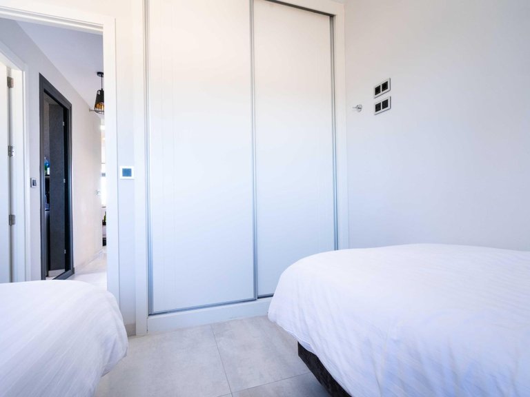 Apartment for Sale in Benidorm Benidorm, Alicante 17