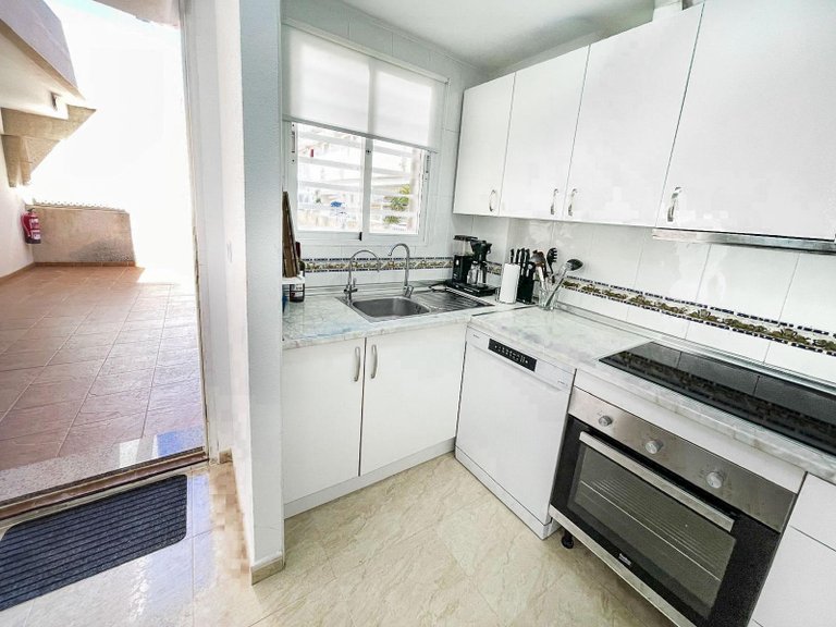 Apartment for Sale in Albir Alfaz Del Pi, Alicante 11