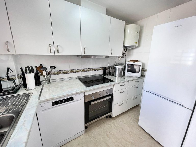 Apartment for Sale in Albir Alfaz Del Pi, Alicante 9