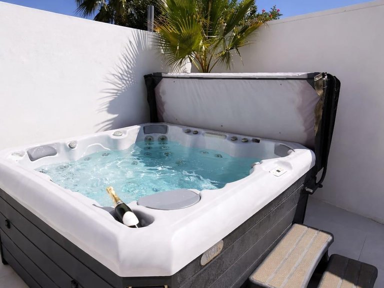 Villa for Sale in La nucia La Nucía, Alicante 4