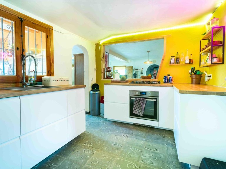 Villa for Sale in Albir Alfaz Del Pi, Alicante 14