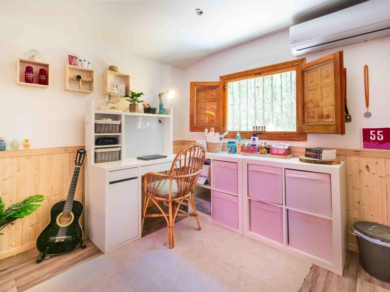 Villa for Sale in Albir Alfaz Del Pi, Alicante 15