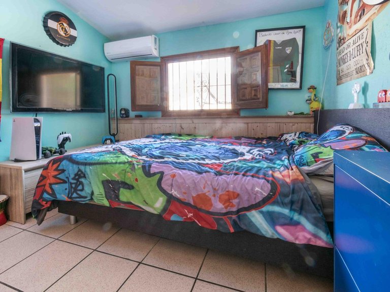 Villa for Sale in Albir Alfaz Del Pi, Alicante 17