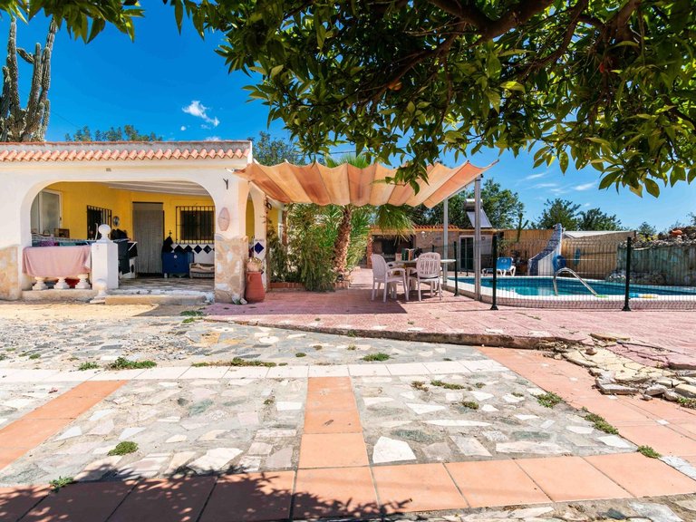 Villa for Sale in Albir Alfaz Del Pi, Alicante 2
