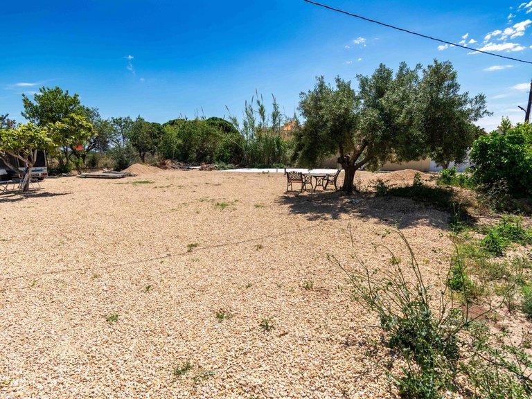 Villa for Sale in Albir Alfaz Del Pi, Alicante 28
